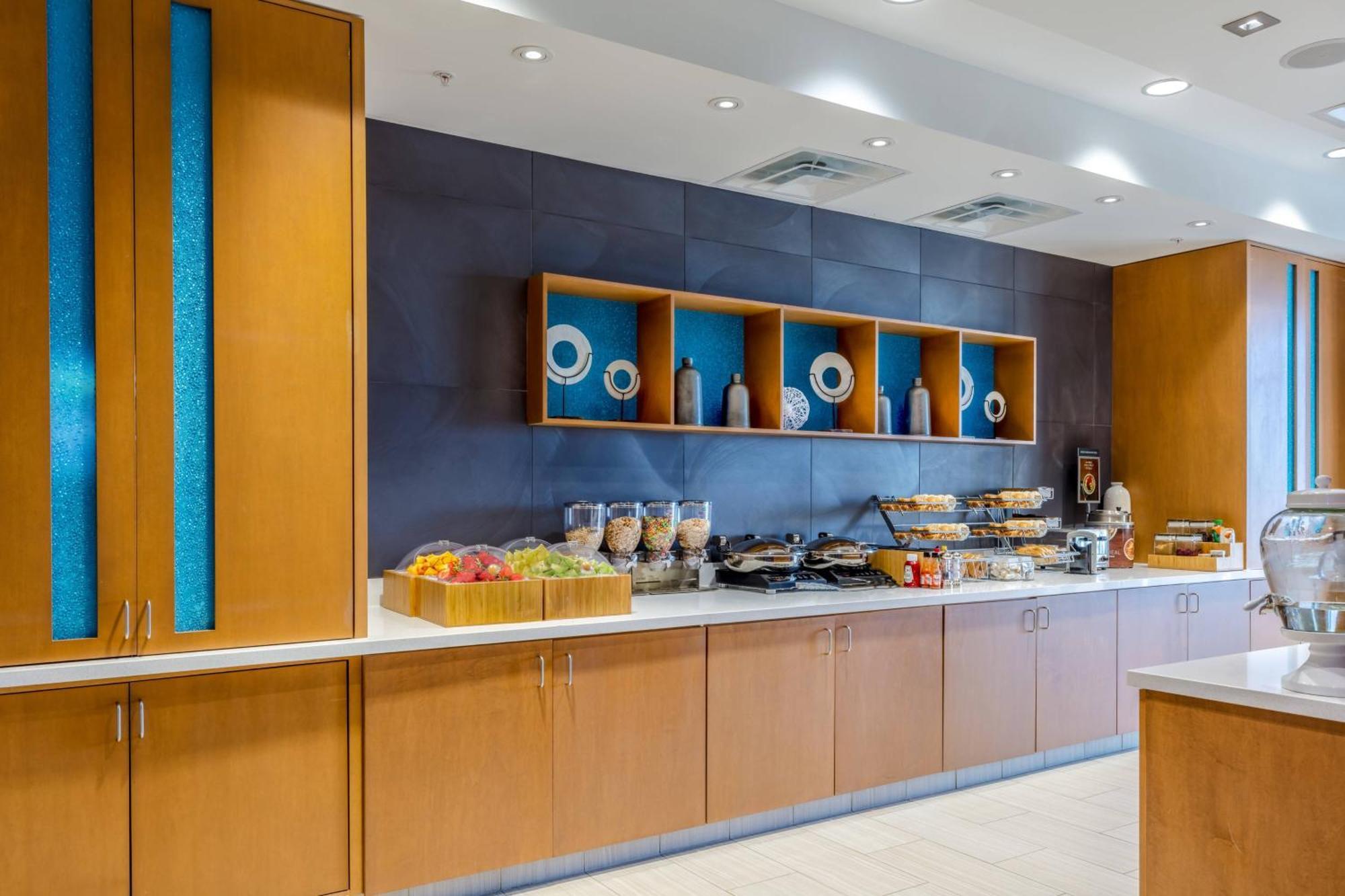 Springhill Suites By Marriott Columbia Exterior photo