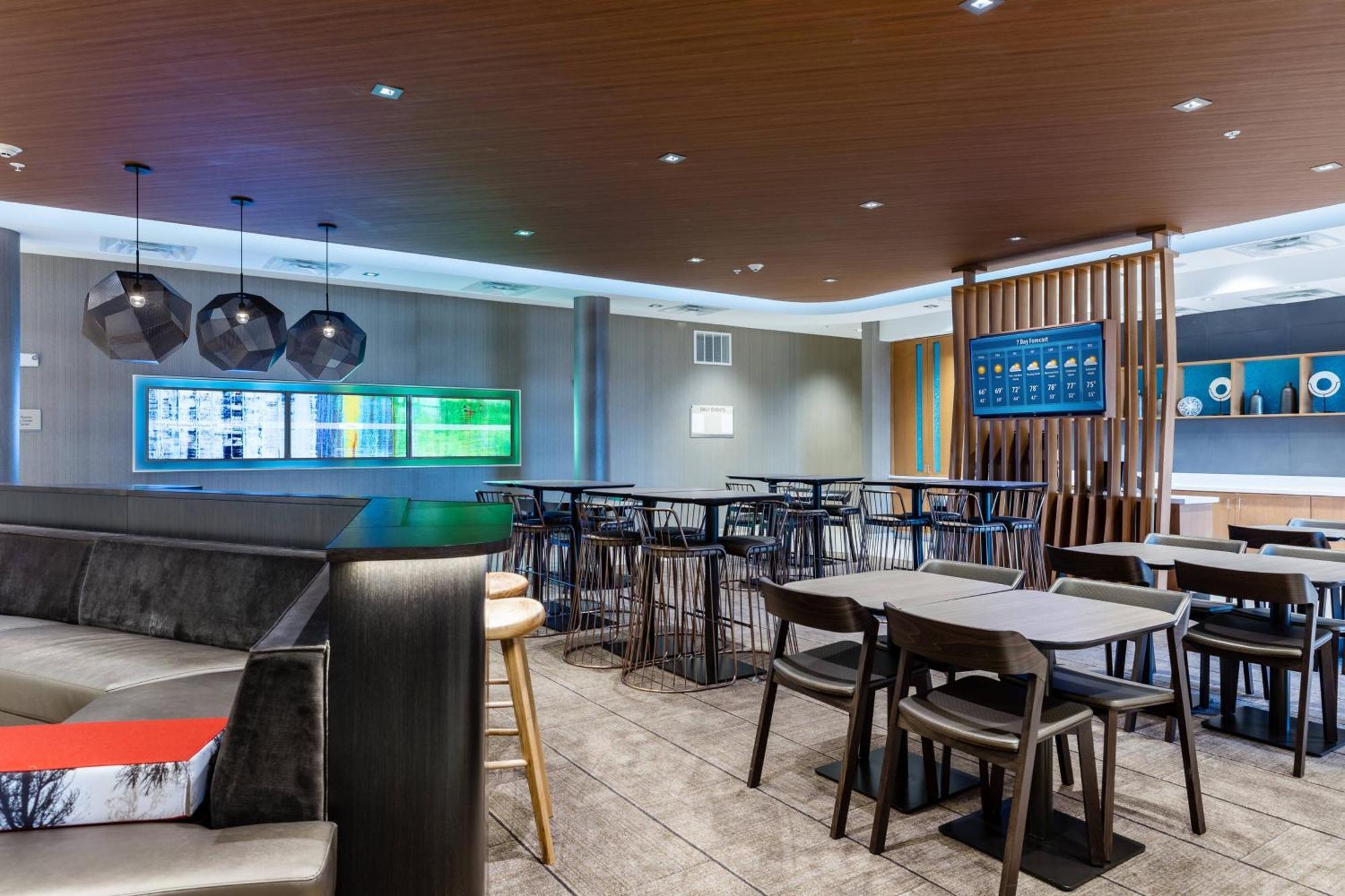 Springhill Suites By Marriott Columbia Exterior photo