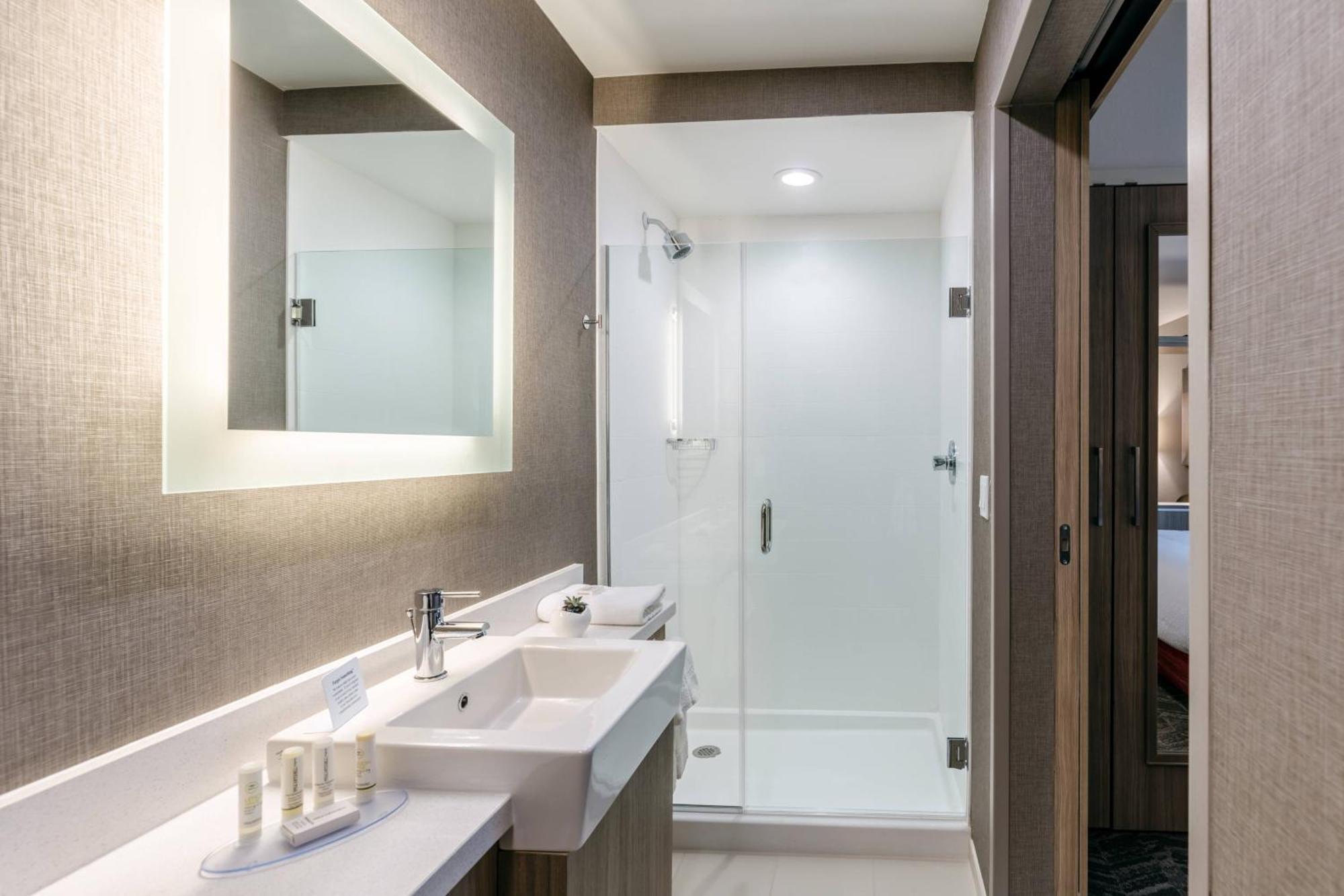 Springhill Suites By Marriott Columbia Exterior photo